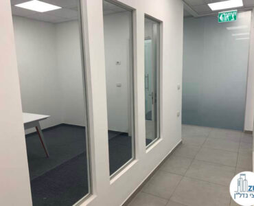 מסדרון של משרד להשכרה במגדל השחר גבעתיים
