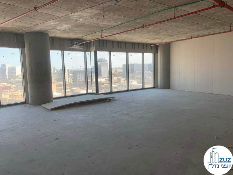 שטח של משרד להשכרה ברמת מעטפת במגדל ספיר רמת גן
