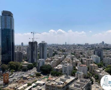 נוף ממרפסת של משרד להשכרה עם מרפסת במגדל רסיטל תל אביב