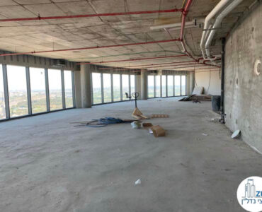 מעטפת של משרד להשכרה במגדל ספיר רמת גן