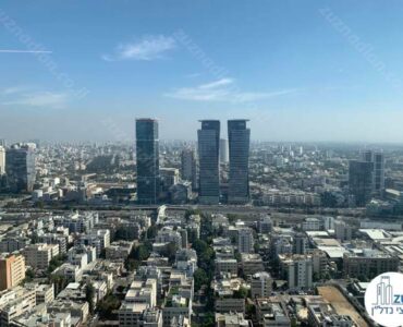 נוף מחלון של משרד להשכרה לחברות הייטק במגדלי הארבעה תל אביב