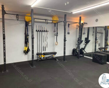 עמדות מתח של סטודיו של לקוח מרוצה בשכונת מונטיפיורי תל אביב