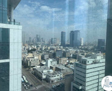 נוף מחלון של משרד להשכרה ברמת מעטפת במגדל סקי טאוור תל אביב