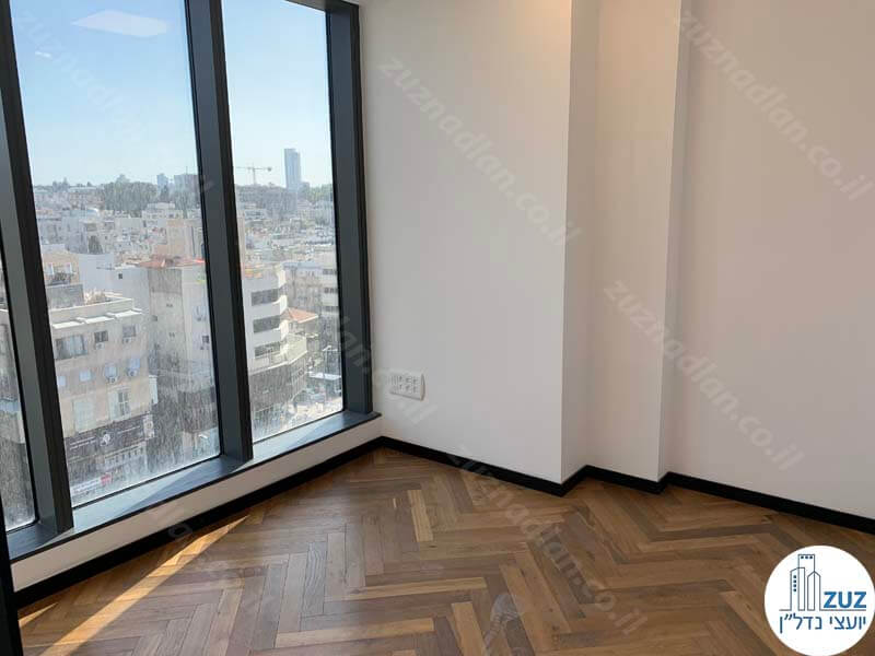 חדר של משרד להשכרה במגדל הכשרת הישוב בני ברק