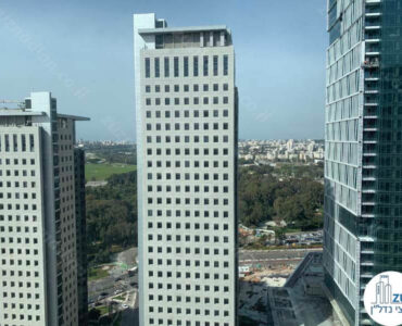 נוף מחלון של משרד להשכרה במגדל אלייד מתחם בסר בני ברק