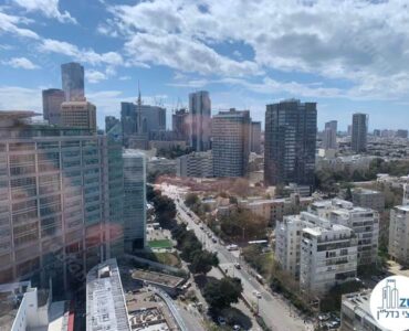 נוף מחלון של משרד להשכרה עם נוף לים במגדל ויצמן תל אביב