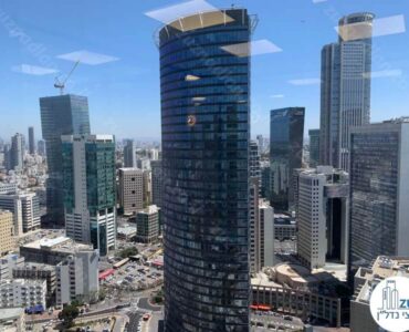 נוף למגדל ספיר מחלון של משרד להשכרה במגדל גיבור ספורט מתחם הבורסה