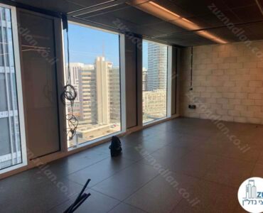 אופן ספייס של משרד להשכרה עם מרפסת במגדל אקרו תל אביב