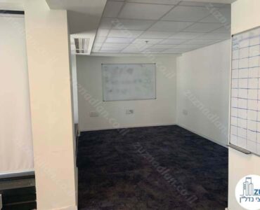 חדר של משרד 370 מר להשכרה להייטק במגדל לוינשטיין תל אביב