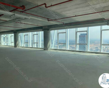 שטח מעטפת של משרד להשכרה במגדל לייף עם נוף לים