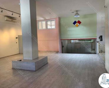 אופן ספייס של בניין עצמאי להשכרה ליד רכבת השלום בתל אביב