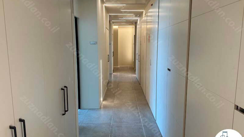 מסדרון של משרד להשכרה 144 מר במגדל המוזיאון בתל אביב