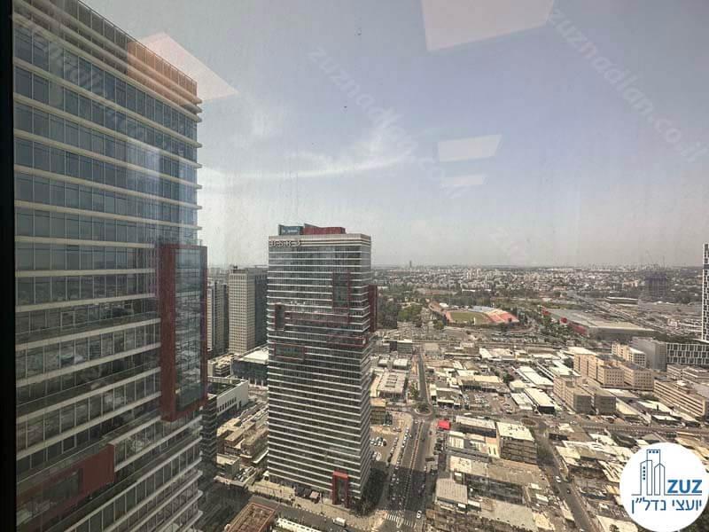 נוף מחלון של משרד להשכרה 233 מר במגדל נמרודי מתחם בסר בני ברק