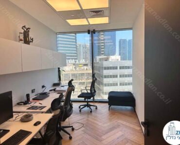 חדר עבודה של משרד להשכרה מחולק לחדרים במגדל ספיר רמת גן