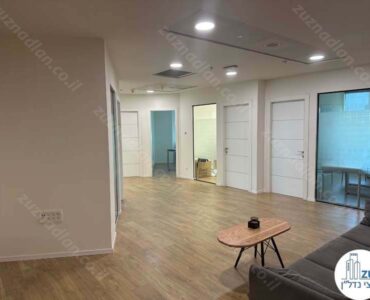 כניסה לחדרים של משרד להשכרה במגדל פז 2 מתחם הבורסה רמת גן