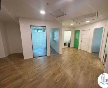 כניסה לחדרים של משרד להשכרה במגדל פז 2 מתחם הבורסה רמת גן