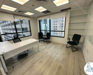 חדר פינתי של משרד להשכרה 200 מר בבית שאפ רמת גן
