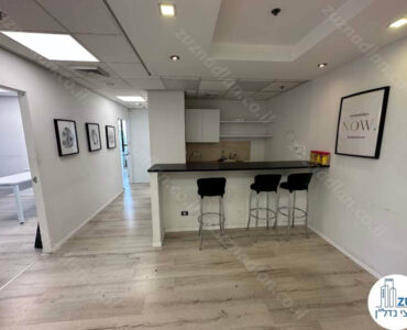 מטבחון של משרד להשכרה 200 מר בבית שאפ רמת גן