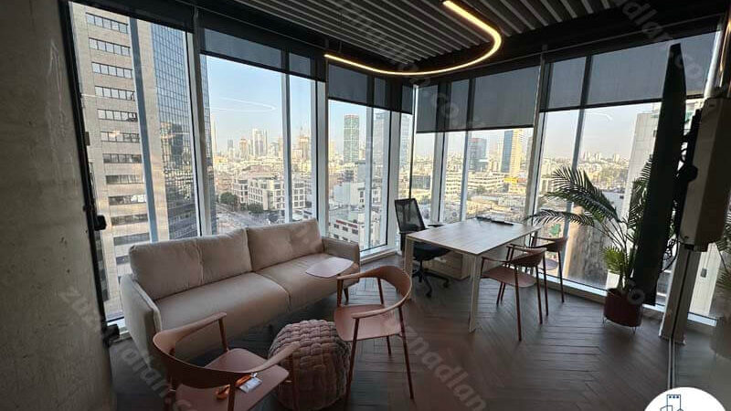 חדר פינתי של משרד להשכרה להייטק 500 מר במגדל אקרו בתל אביב