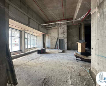 שטח ברמת מעטפת של שטח מסחרי להשכרה במגדל השחר בגבעתיים