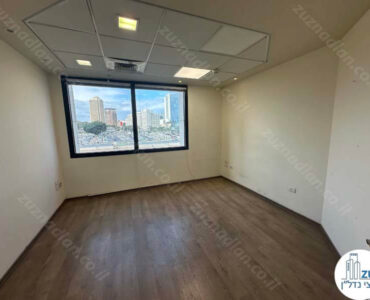 חדר של משרד להשכרה לעורכי דין בבית אגיש רבד בתל אביב