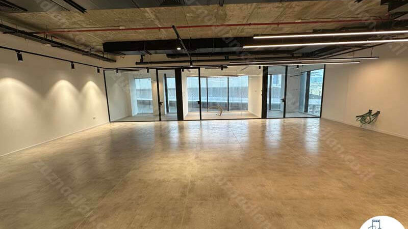כניסה לחדרים של משרד להשכרה 205 מר במגדל דה וינצי במתחם שרונה תל אביב