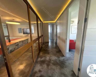 מסדרון של משרד להשכרה להייטק ברחוב בן אביגדור בשכונת מונטיפיורי תל אביב