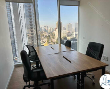 חדר של משרד 109 מר מחולק לחדרים במגדל WE בתל אביב