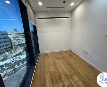חדר של משרד להשכרה 70 מר במגדל ספיר במתחם הבורסה רמת גן