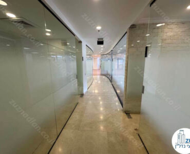 מסדרון של משרד להשכרה 339 מר במגדל גיבור במתחם הבורסה רמת גן