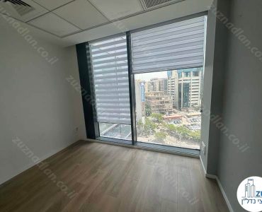 חדר של משרד 100 מר להשכרה במגדל ספיר ברמת גן