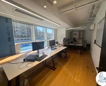 חדר של משרד להשכרה להייטק במגדלי התאומים ברמת גן