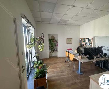 חדר של משרד 300 מר להשכרה בבניין ייחודי במתחם רוטשילד בתל אביב