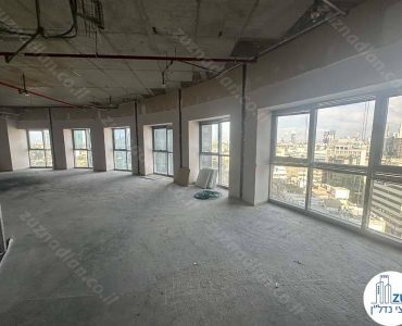 שטח מעטפת של משרד להשכרה במגדל רוגובין ברמת מעטפת